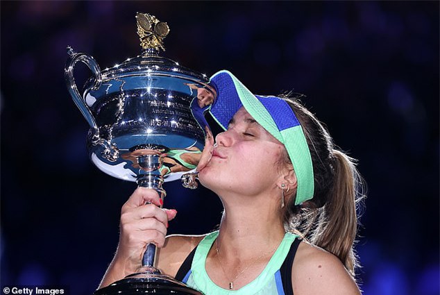 Chung kết đơn nữ Australia mở rộng 2020: Sofia Kenin giành Grand Slam đầu tiên trong sự nghiệp - Ảnh 3.