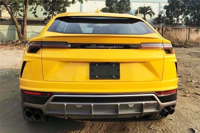 Con trai Bau Hien tau sieu SUV Lamborghini Urus hon 20 ty-Hinh-3