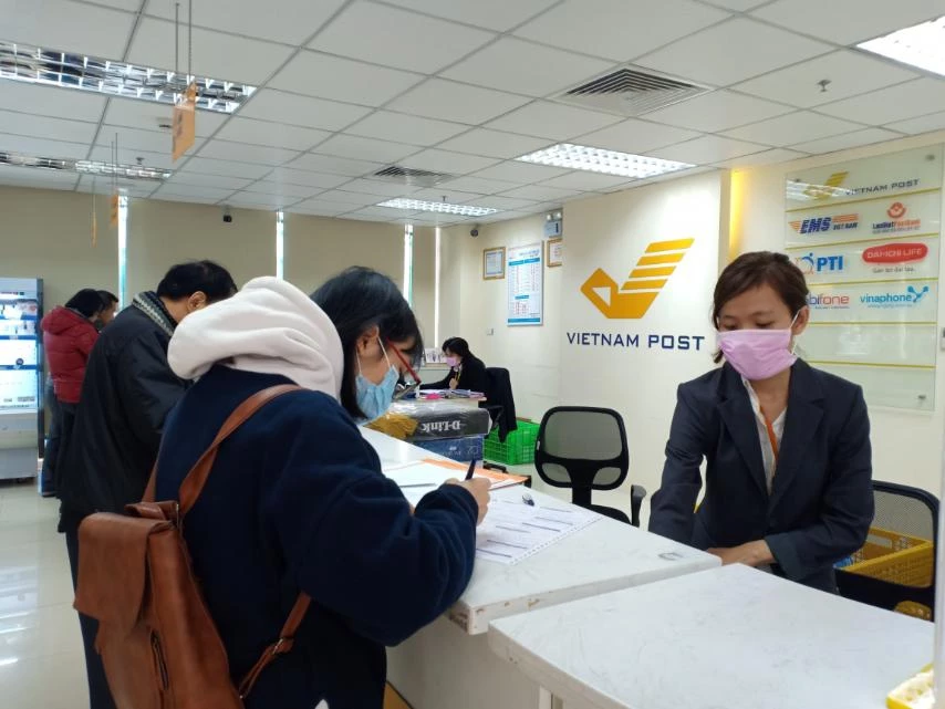 Bưu điện Việt Nam đã tạm dừng vận chuyển thiết bị y tế ra nước ngoài trong dịch do virus Corona.