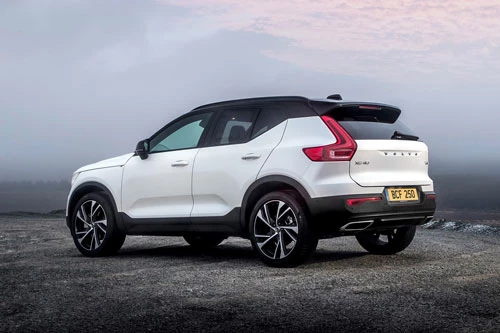 Volvo XC40.