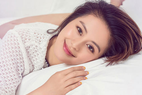 Thoa thứ này trước khi ngủ, da đen xì, đốm đen chi chít cũng trắng mịn hồng hào