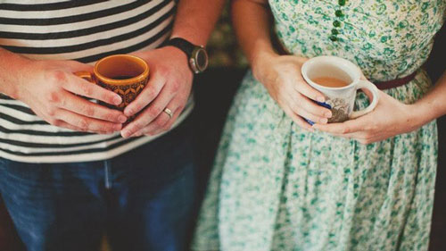 Đàn ông bằng tuổi đáng yêu, nhưng chưa thực sự đáng tin để trao cả cuộc đời?