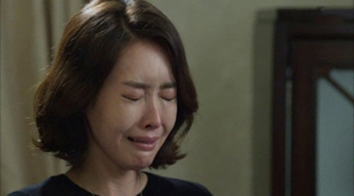 Đêm tân hôn, chồng hờ ôm tiền cưới bỏ chạy, tôi nuốt nước mắt cởi áo cô dâu nằm cạnh người chồng thật