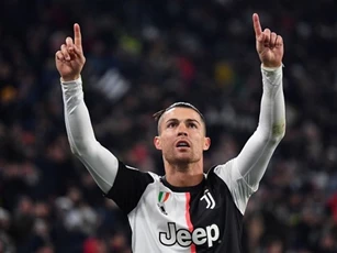 CLIP: Ronaldo lập cú đúp, Juve đại thắng Fiorentina