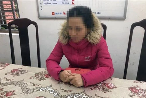 Chủ tài khoản mạng xã hội bị phạt 12,5 triệu đồng vì đăng tin sai sự thật liên quan đến bệnh viêm phổi do virus Corona. (Ảnh: TTXVN) Chủ tài khoản mạng xã hội bị phạt 12,5 triệu đồng vì đăng tin sai sự thật liên quan đến bệnh viêm phổi do virus Corona. (Ảnh: TTXVN)