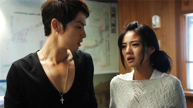 Cuoi duoc 7 ngay vo xin ve tham me, chong len theo doi thi chet dung-Hinh-2