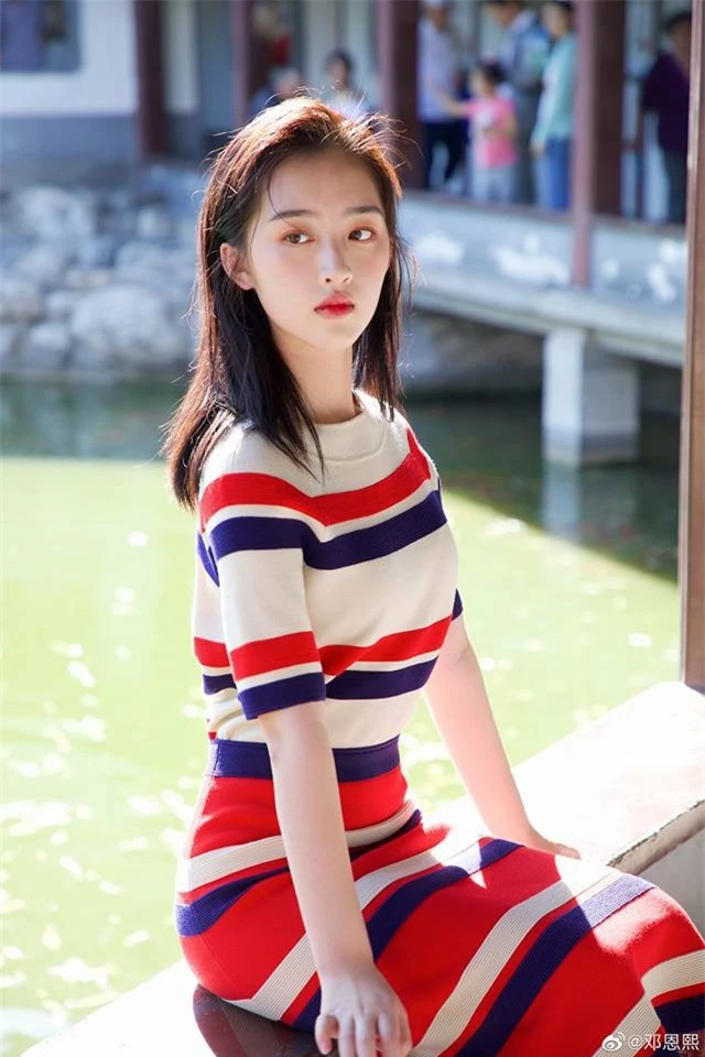 Mỹ nhân nào sẽ là nữ hoàng mới showbiz Trung Quốc? - Hình 11 My nhan nao se la nu hoang moi showbiz Trung Quoc?-Hinh-11