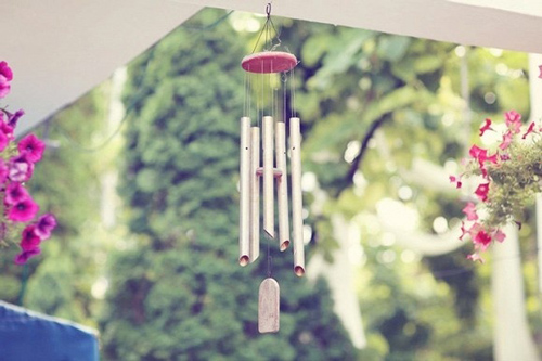 3 vật dụng không nên treo trong phòng ngủ nếu không muốn đau ốm, bất hòa, gia đình suy kiệt