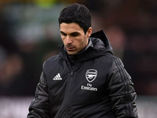 Hòa Burnley, Arsenal có thành tích tệ nhất trong hơn một thế kỉ