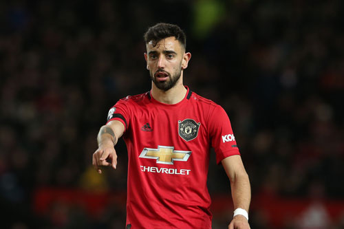 Đội hình tiêu biểu vòng 25 Premier League: Bruno Fernandes góp mặt