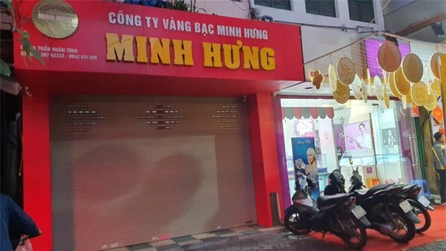 Kỳ lạ: Chủ tiệm vàng đóng cửa ngủ kỹ ngày vía Thần Tài - 6