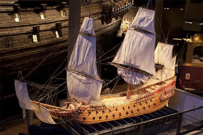 Siêu tàu chiến Vasa mới xuất phát 20 phút đã chìm - Ảnh 1.