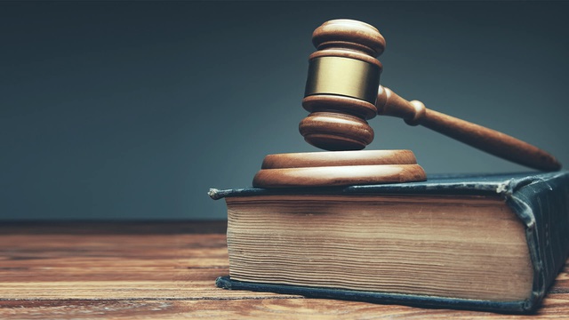 Bệnh nhân ung thư bị tuyên phạt 10 tháng tù vì trộm… hàng tạp hóa