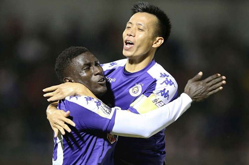 Virus Corona hoành hành, V.League dời ngày khởi tranh