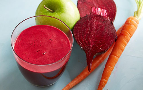 Dùng 1 một củ dền thu hơn 3 lợi ích mà ai cũng cần: Mờ nám, tàn nhang, thâm môi, da xỉn màu