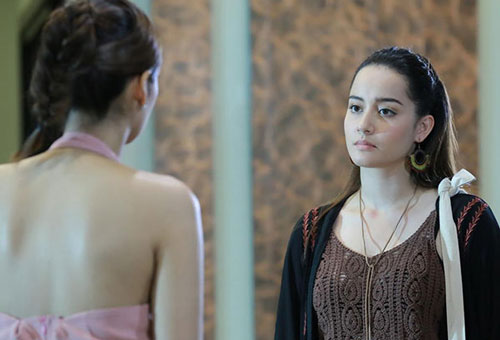 Biết chồng ngoại tình với cô sinh viên trẻ đẹp, vợ cao tay gửi một bức thư kèm tấm ảnh nhỏ khiến tiểu tam biến mất dạng