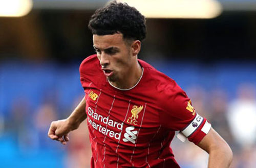Curtis Jones có cơ hội mang băng thủ quân trẻ nhất lịch sử Liverpool