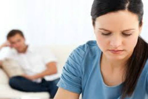 Nghi vợ ngoại tình chỉ vì muốn sinh một con