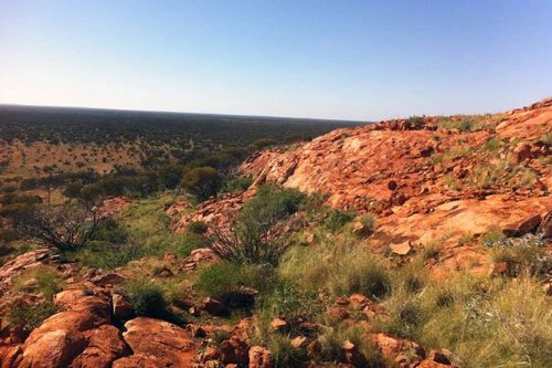 Miệng hố Yarrabubba ở Tây Australia. Ảnh: NYT được cung cấp.