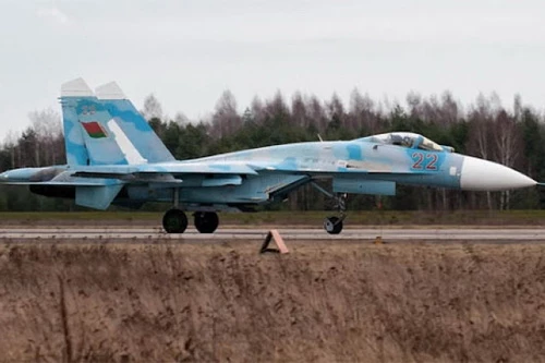 Tiêm kích Su-27 của Không quân Belarus. Ảnh: Avia-pro.