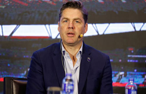 Ngoại hạng Anh sẽ thay đổi luật việt vị... nách