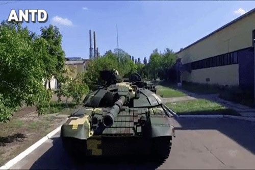 Ukraine nhận chiến tăng T-72AMT đấu ngang ngửa T-90 Nga