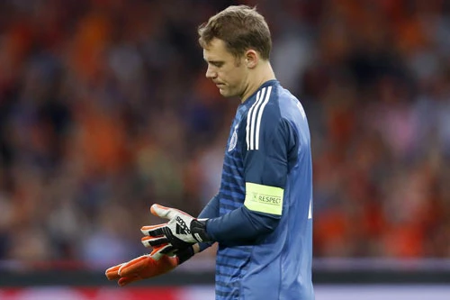 Manuel Neuer từng có lần mắc sai lầm.