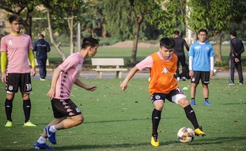 CLB Hà Nội cho cầu thủ nghỉ tập.
