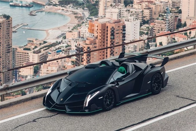 Sieu xe Lamborghini Veneno cua hoang gia A Rap ban 141 ty dong-Hinh-7