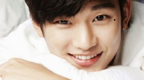 Chồng có dấu hiệu này cực vượng thê, hút phú quý đảm bảo cả đời vợ và con cái an nhàn hạnh phúc