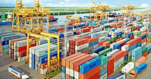 Vietnam experienced a trade deficit in January 2020. Photo: Internet