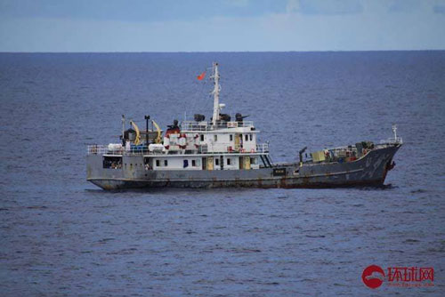 Bất ngờ với tàu cá được Hải quân Việt Nam "độ" lại thành tàu chiến