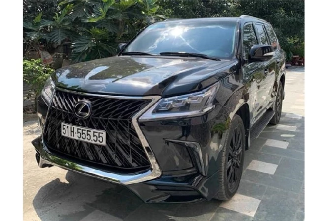 Can canh Lexus LX570 tien ty, bien “ngu quy 5