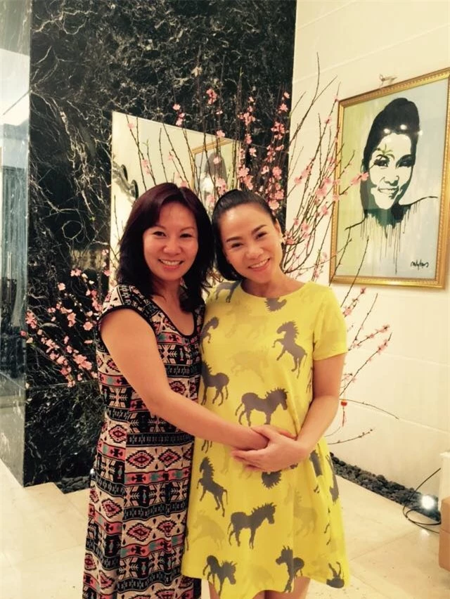Chị gái Việt kiều hơn 8 tuổi trẻ như sinh đôi với Thu Minh - 6