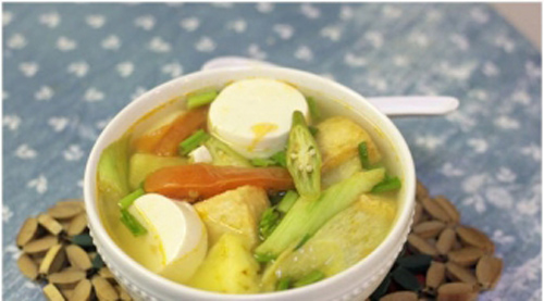 Hướng dẫn cách nấu canh chua chay ngon và lạ miệng