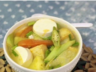 Hướng dẫn cách nấu canh chua chay ngon và lạ miệng