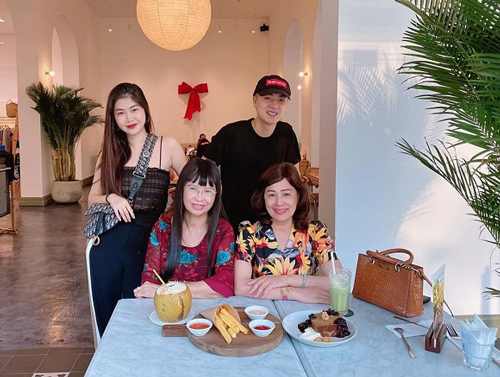 Được ông xã Đăng Khôi cưng chiều hết mực, mối quan hệ của Thủy Anh và mẹ chồng thì ra sao?