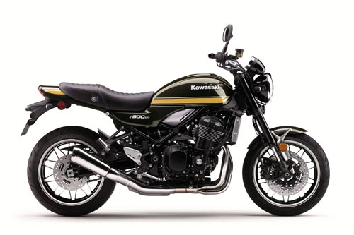 10. Kawasaki Z900 RS 2020 (giá: 11.699 euro).