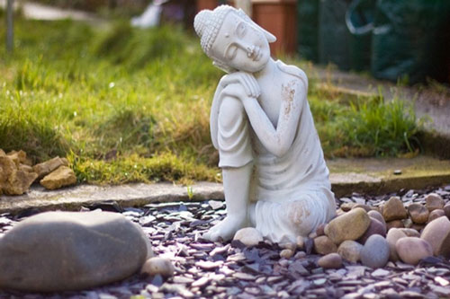 Thông minh quá tất bị hại, làm người ngốc một chút mới là khôn ngoan