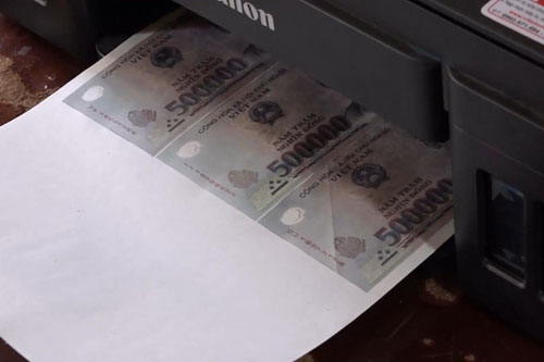 Đắk Nông: Tóm gọn đối tượng sản xuất 2 tỷ đồng tiền giả