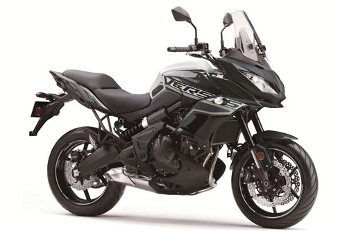 4. Kawasaki Versys 650 2020 (giá: 7.949 euro).