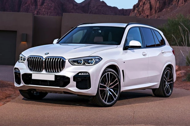 5. BMW X5 xDrive40i (giá khởi điểm: 61.200 USD).