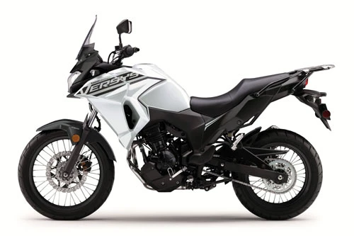 6. Kawasaki Versys-X 300 2020 (giá: 5.899 euro).