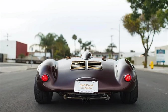 Ngam tuyet tac Porsche 550 Spyder so huu dong co dat vang-Hinh-2