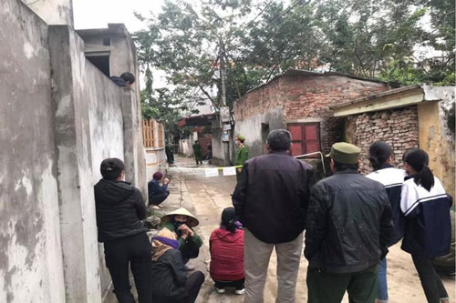 Hà Nội: Can 2 con đánh nhau, người mẹ tử vong