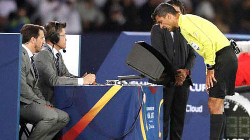Bao giờ V.League có VAR?