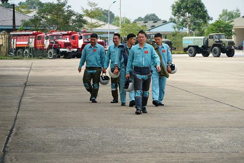 Ngay trong những ngày đầu năm, các đơn vị trực chiến của quân chủng Không quân Nhân dân đã thực hiện những chuyến bay huấn luyện theo đúng kế hoạch đề ra. Nguồn ảnh: Lao động.