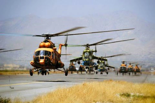 Trực thăng Mi-17 và Mi-35của Không quân Afghanistan.