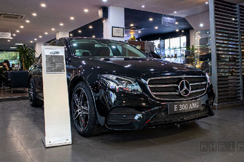 Mercedes-Benz E300 2020 đắt hơn Lexus ES250 tới 300 triệu tại Việt Nam