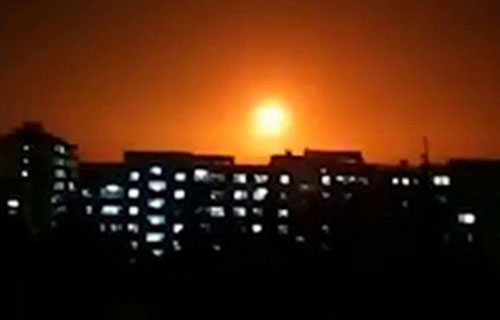 Máy bay chở gần 200 người suýt trúng hỏa lực ở Syria